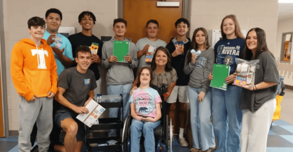How One Nurse’s Snack Cart Is Changing Lives at a SmallTown High